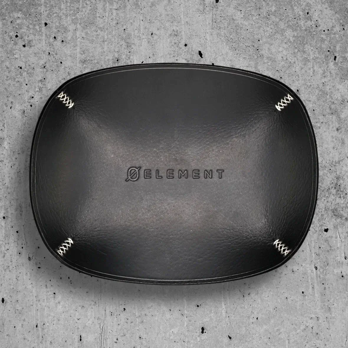 Ø ELEMENT Valet Tray 3.5mm Heavyweight  Top-Grain Leather Watch Valet Tray – Matte Black