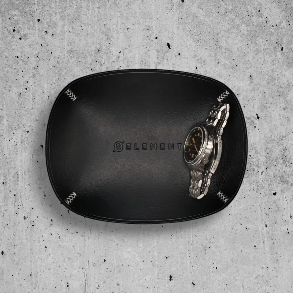 Ø ELEMENT Valet Tray 3.5mm Heavyweight Top-Grain Leather Watch Valet Tray – Matte Black - Image 3